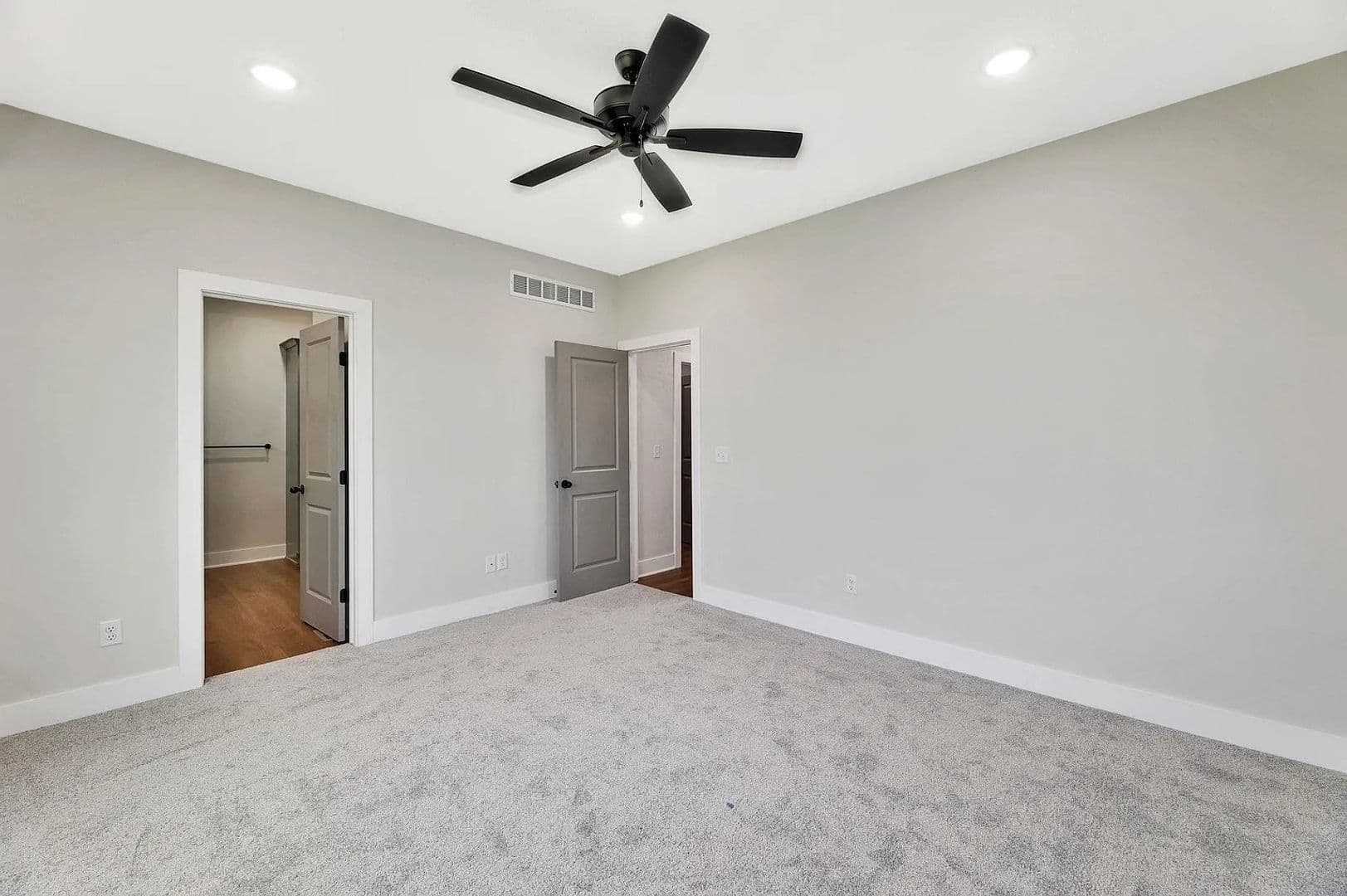 WICHITA House: 5424 W 42ND ST S