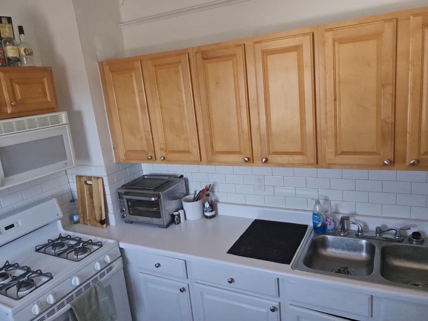 Longmont Apartment: 329 3rd Avenue