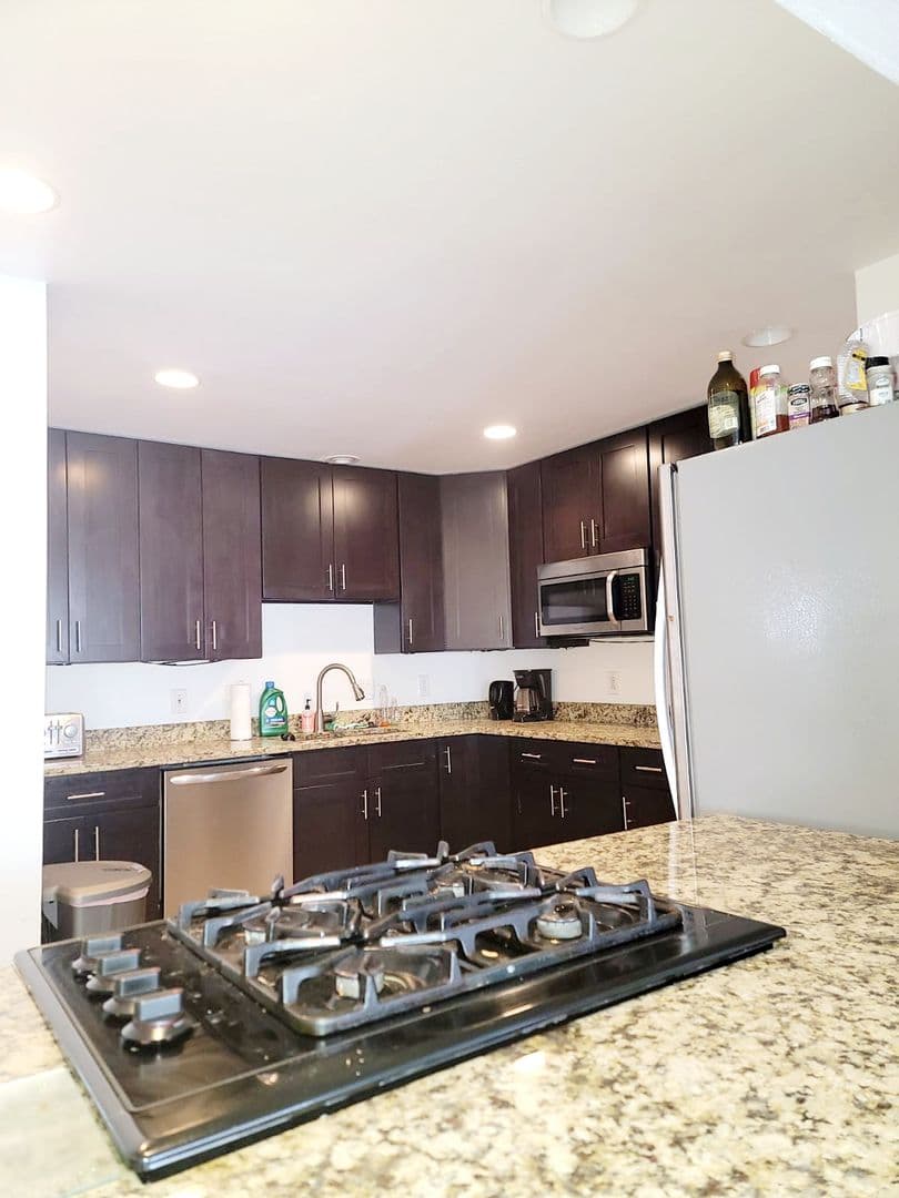 Boulder House: 100 S 31ST STREET