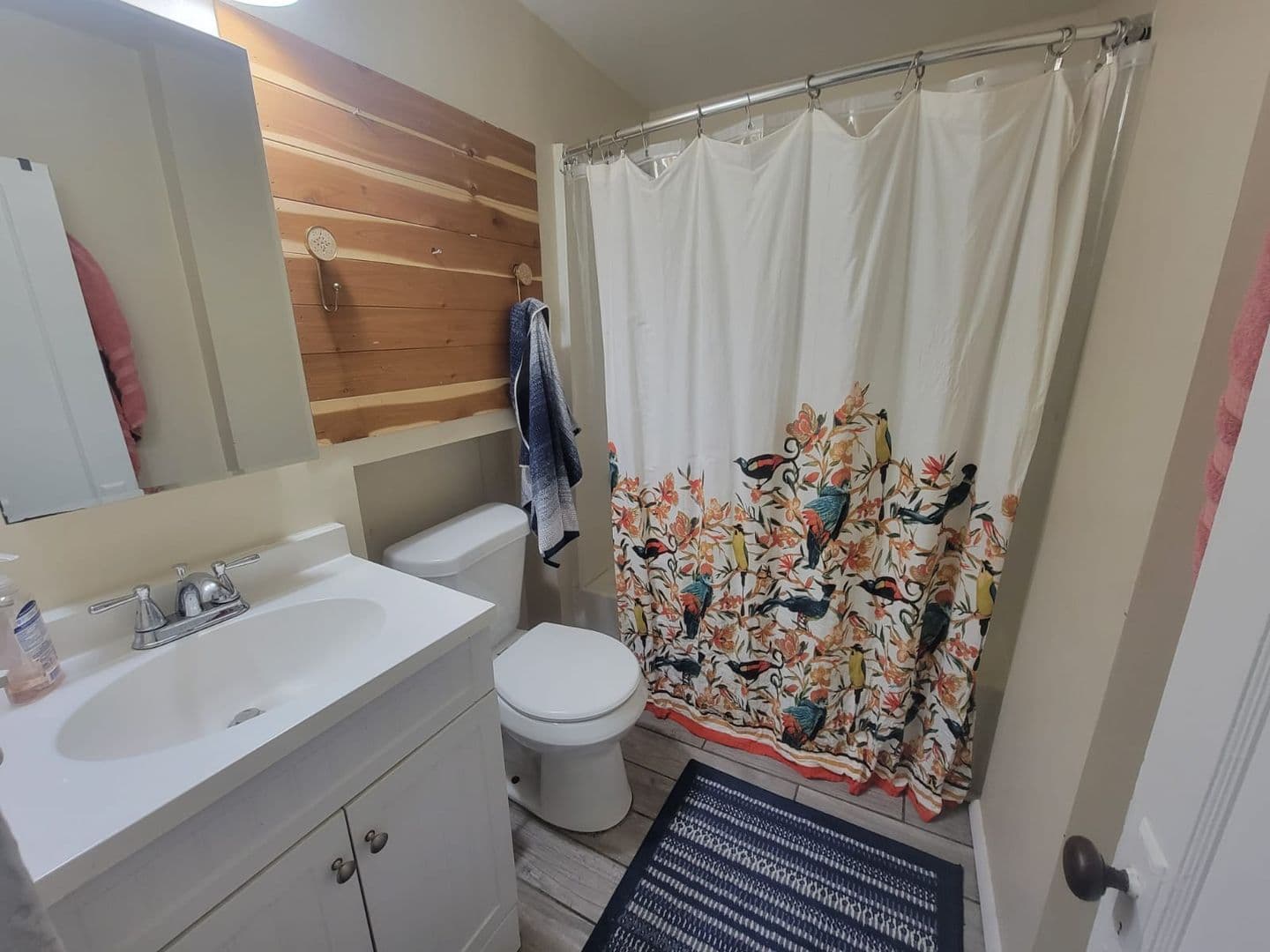 Longmont Apartment: 329 3rd Avenue