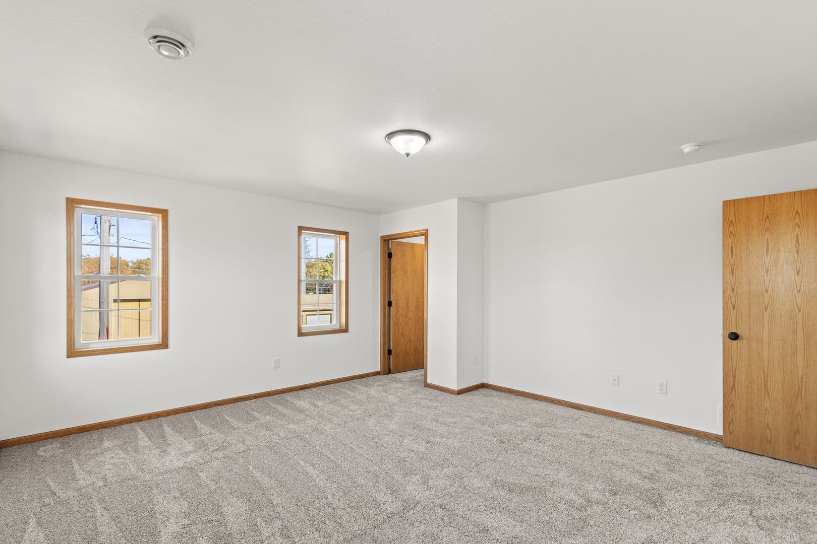 Janesville Apartment: 200-214 Walker Street