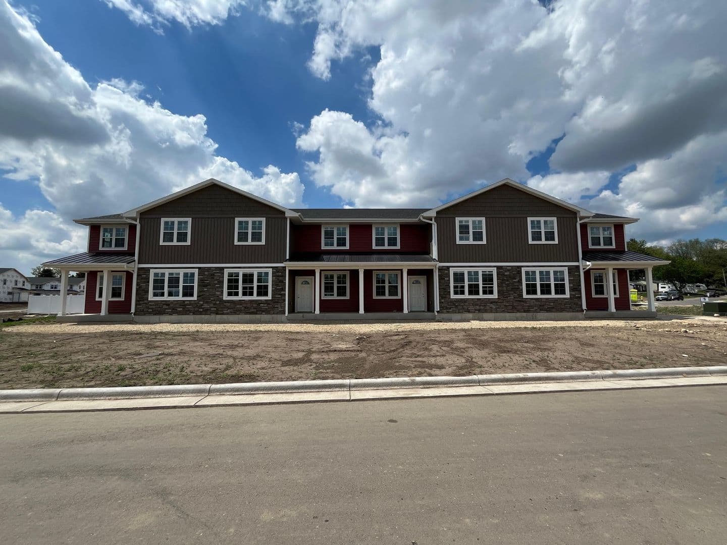 Milton Apartment: 312 Woodcrest Ln