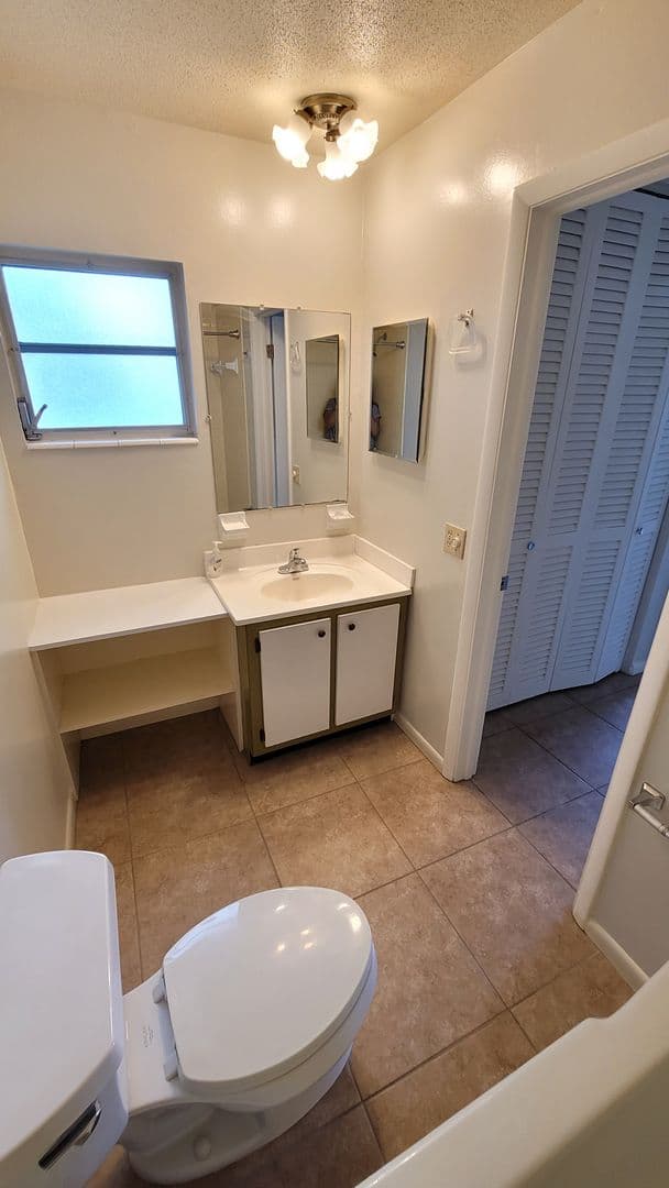 Cape Canaveral Condo: 350 Fillmore Ave F-21