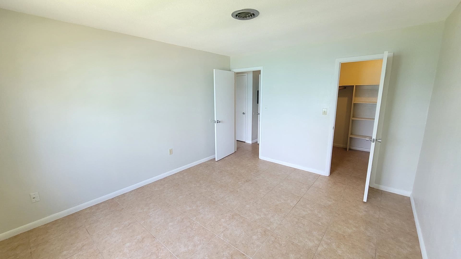 Cape Canaveral Condo: 350 Fillmore Ave F-21