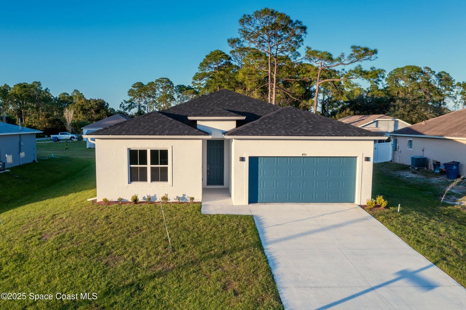 Palm Bay House: 495 Harrison Street SW