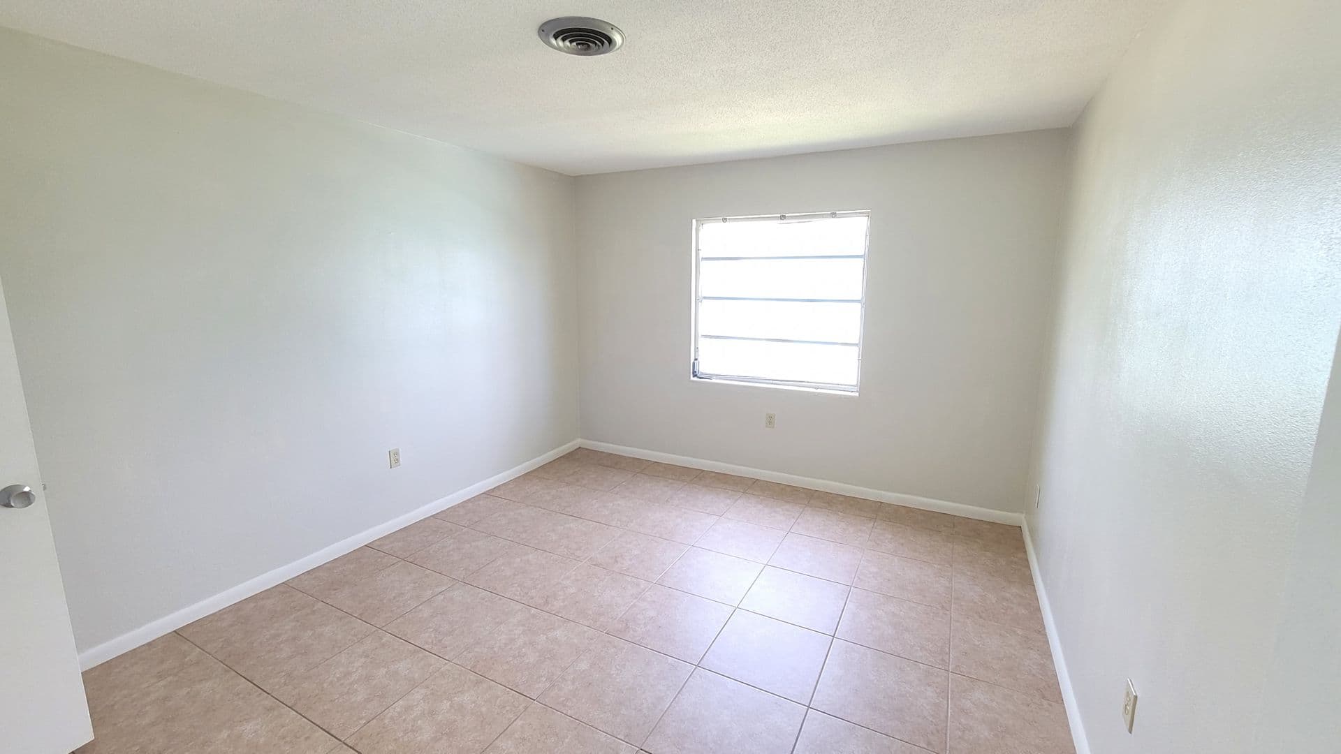 Cape Canaveral Condo: 350 Fillmore Ave F-21