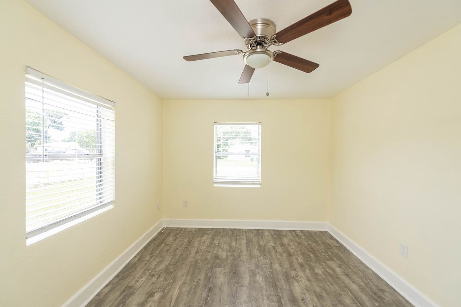 Cocoa House: 504 N Carolina Ave