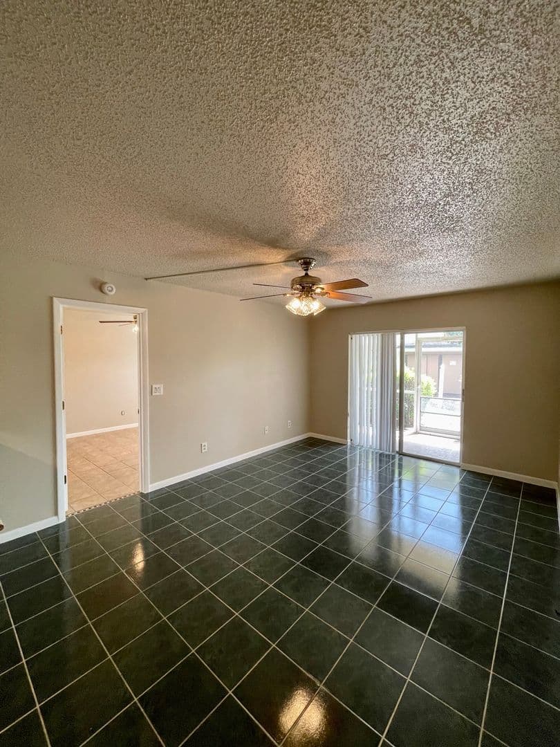 Palm Bay House: 1664 Sunny Brook Lane NE