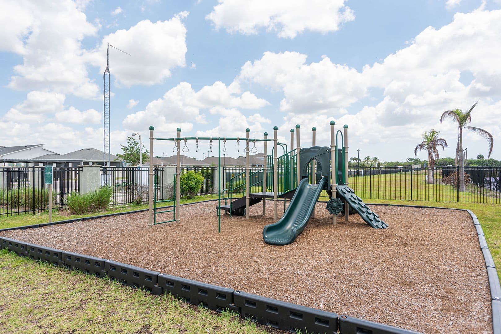 Palm Bay House: 1146 Kylar Drive NW