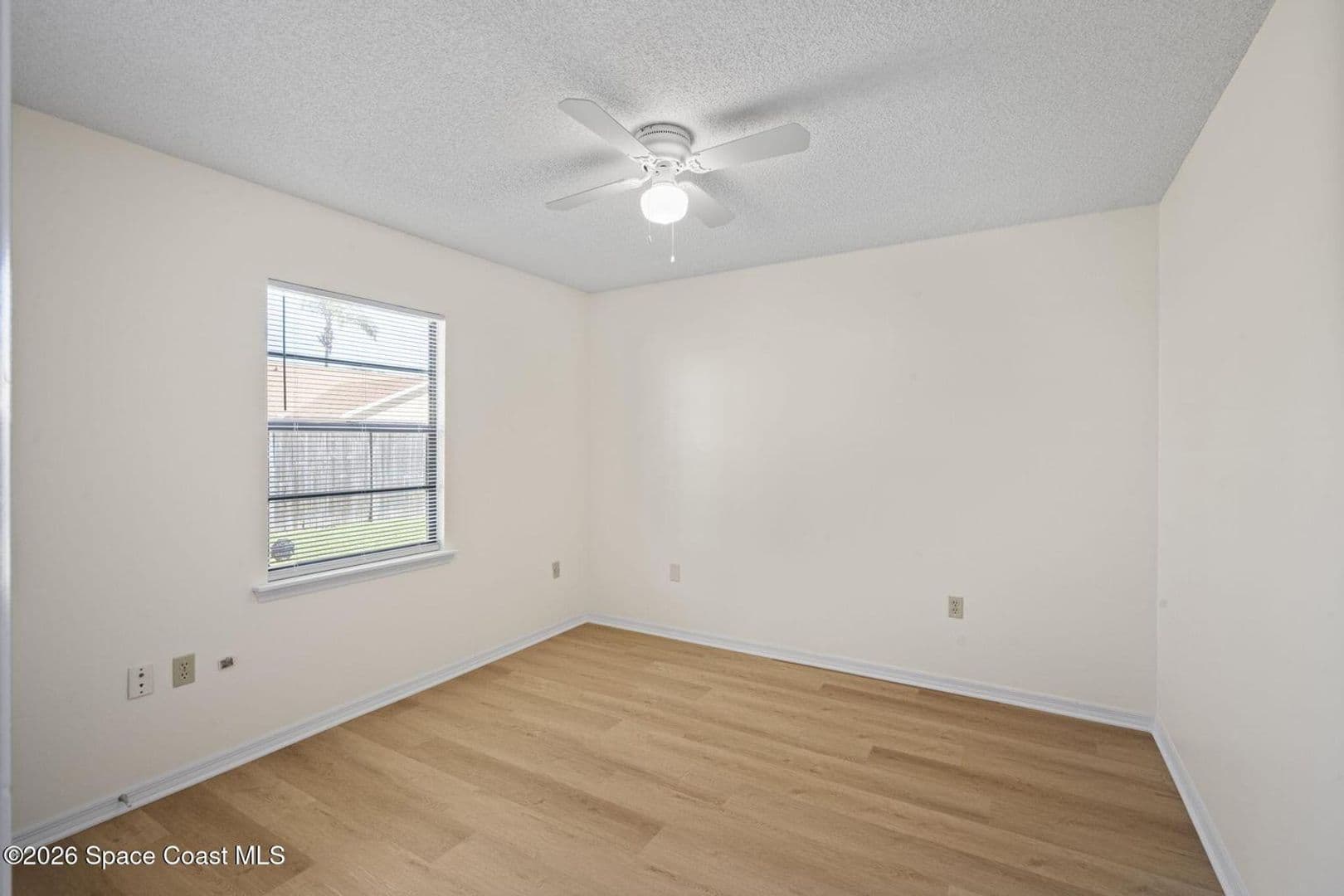 Melbourne House: 1780 Stewart Pl