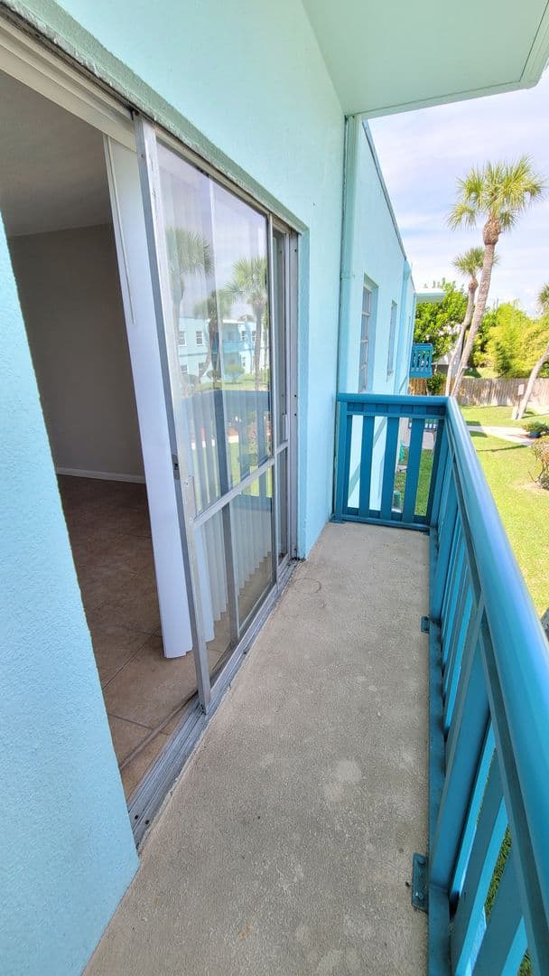 Cape Canaveral Condo: 350 Fillmore Ave F-21