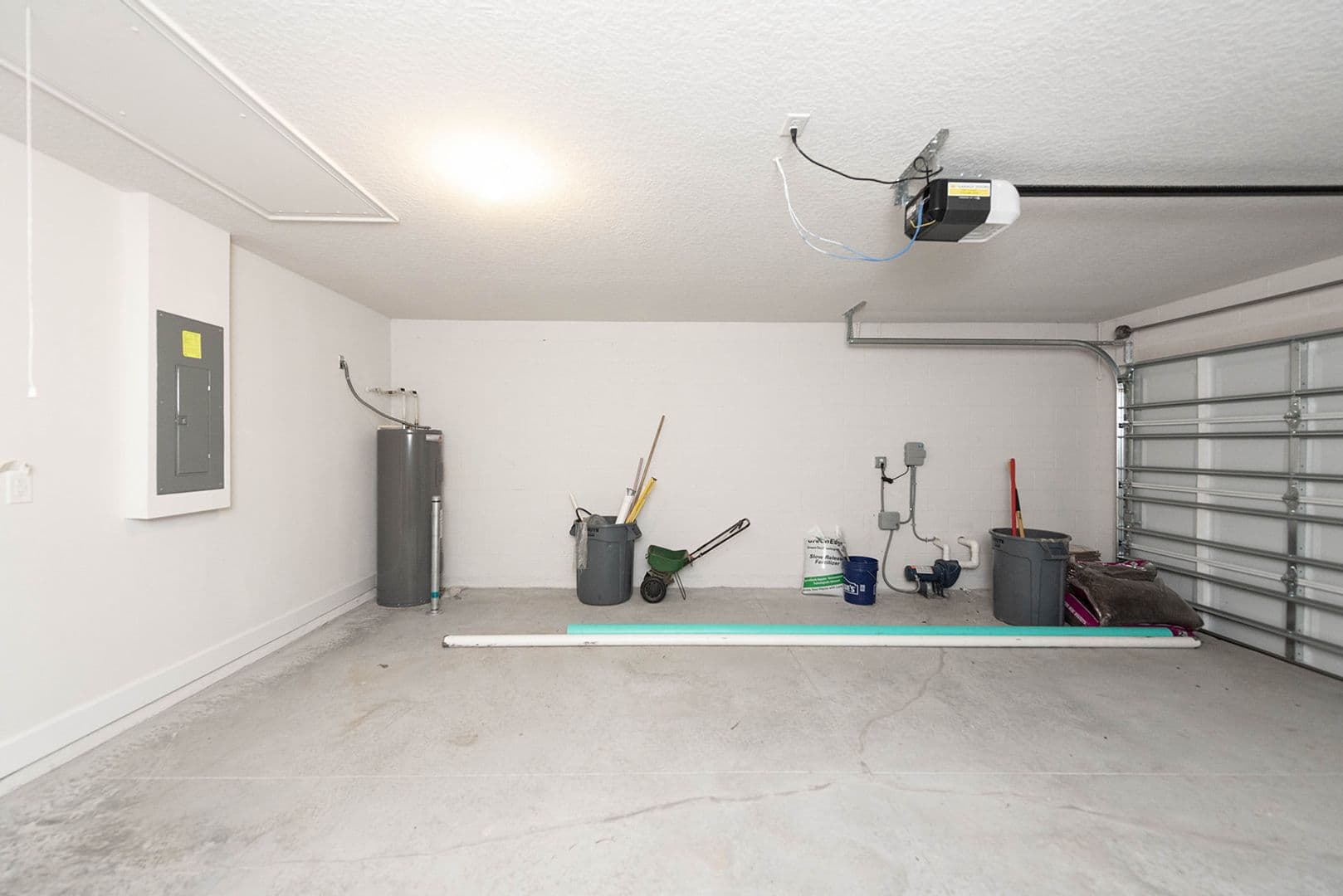 Palm Bay House: 1146 Kylar Drive NW