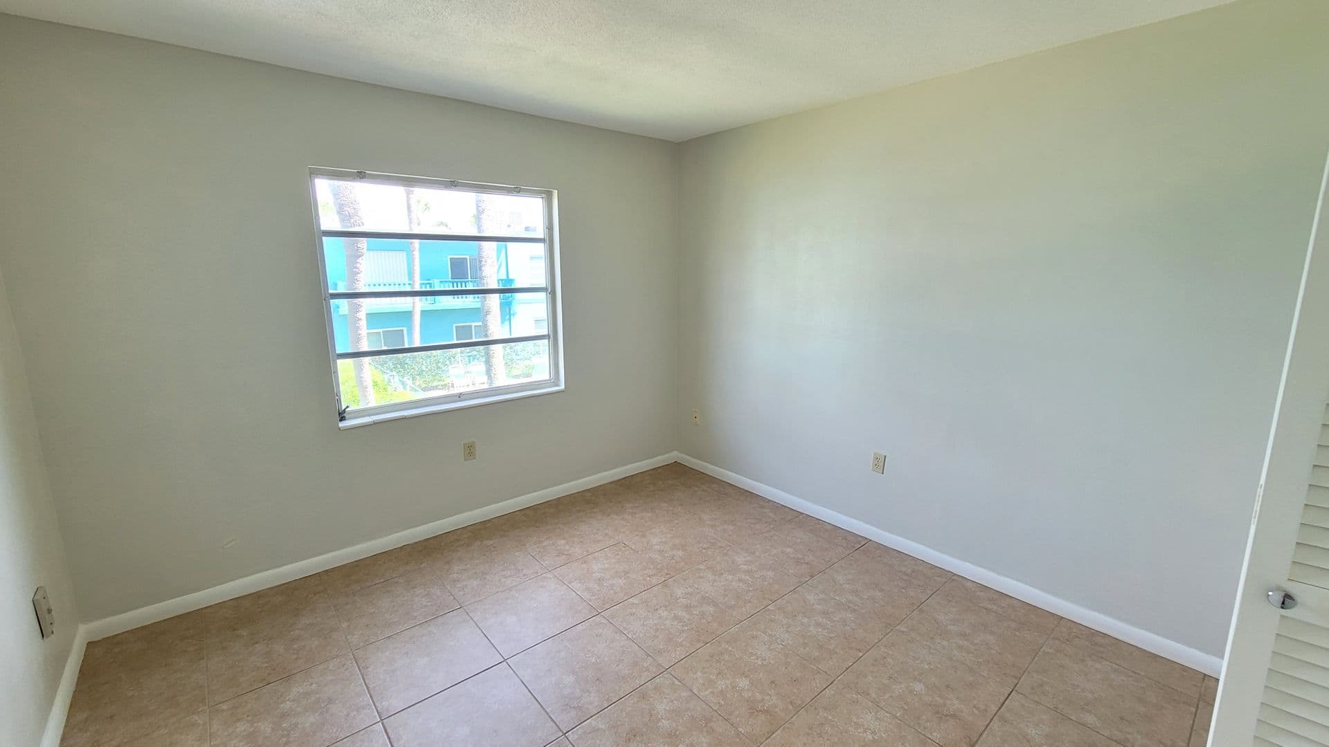 Cape Canaveral Condo: 350 Fillmore Ave F-21