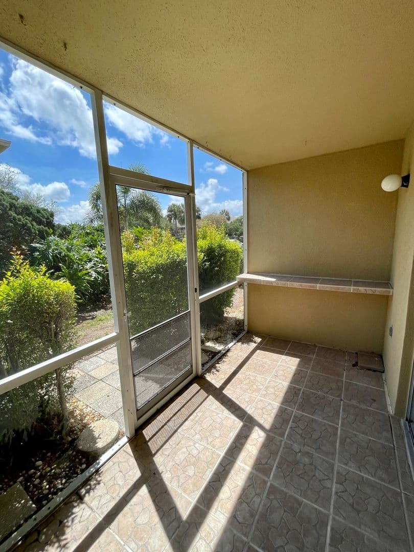 Palm Bay House: 1664 Sunny Brook Lane NE