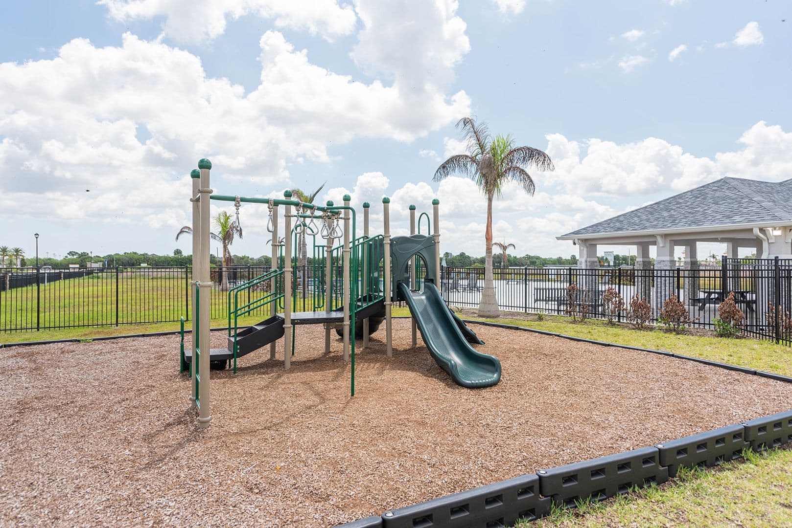 Palm Bay House: 1146 Kylar Drive NW