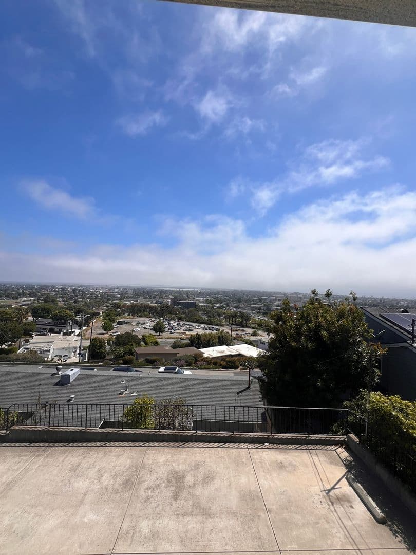 Ventura Apartment: 3263 - 3275 Hilltop