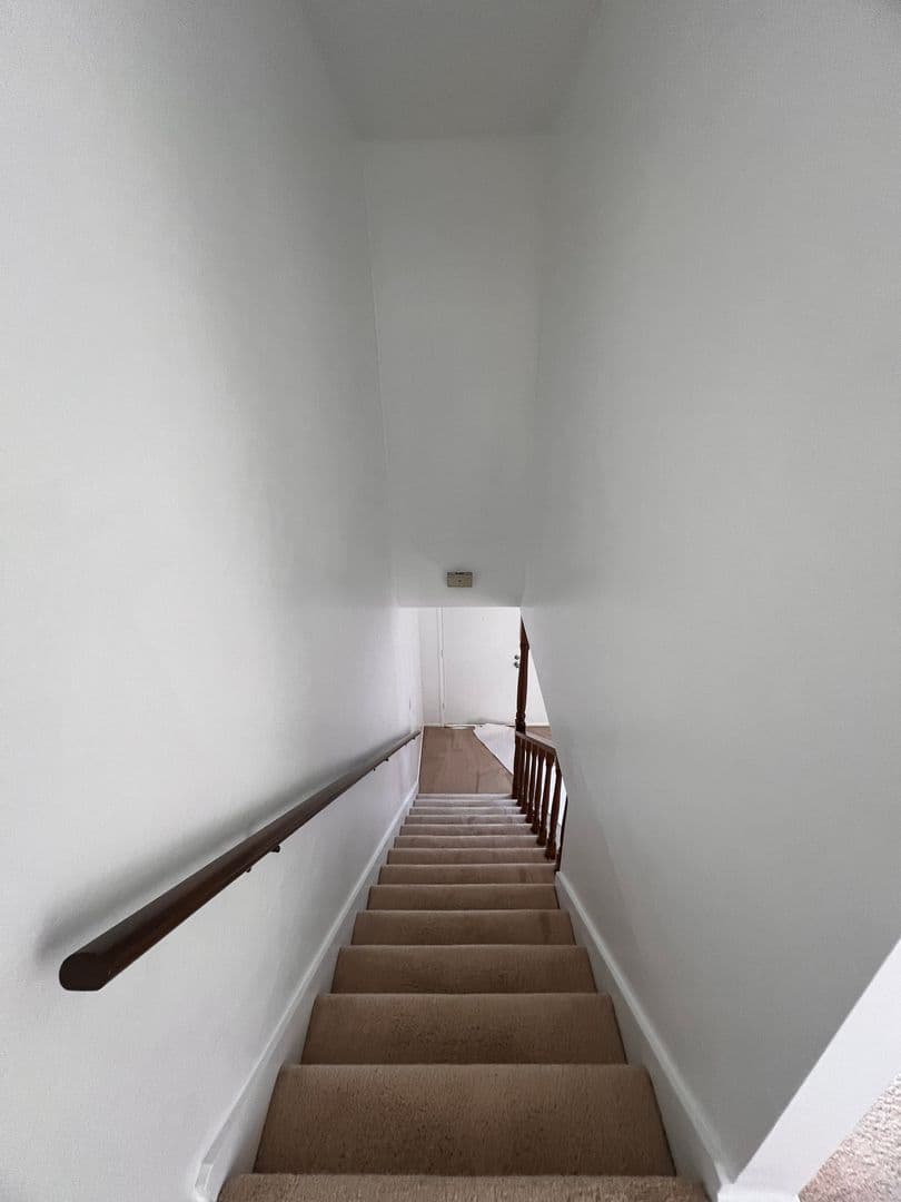 Ventura Apartment: 3263 - 3275 Hilltop