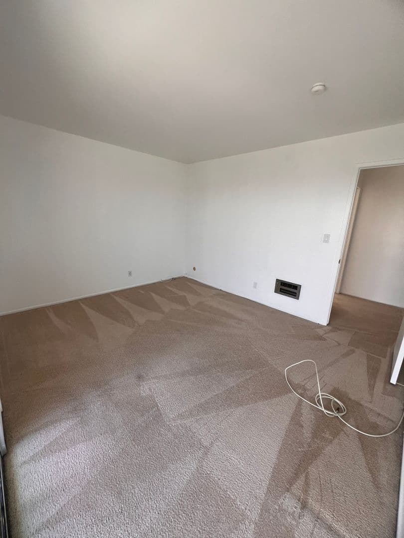 Ventura Apartment: 3263 - 3275 Hilltop