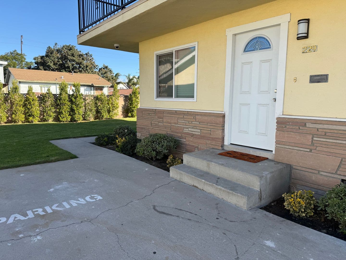 Oxnard Apartment: 227-233 Wolff Street