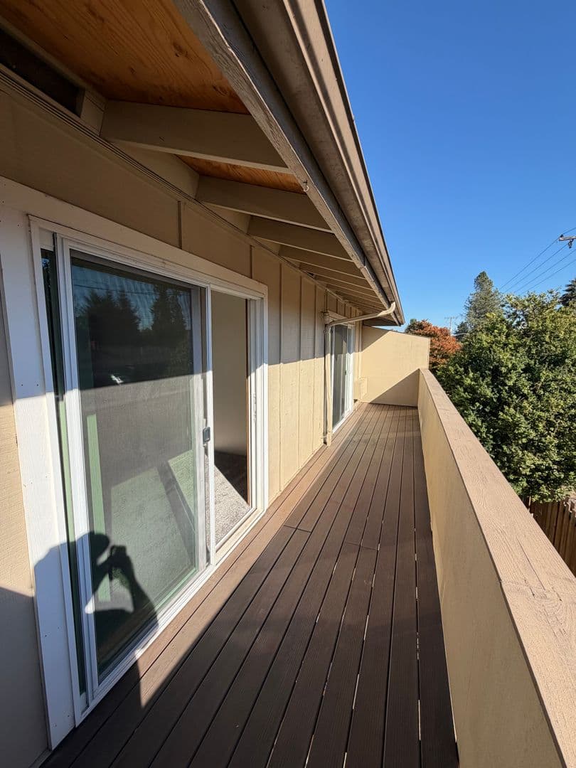 McMinnville Apartment: 700 NW 12th St