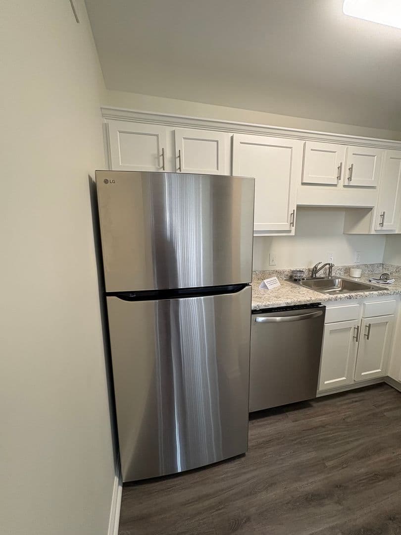 Birmingham House: 1325 31st Street South APT B
