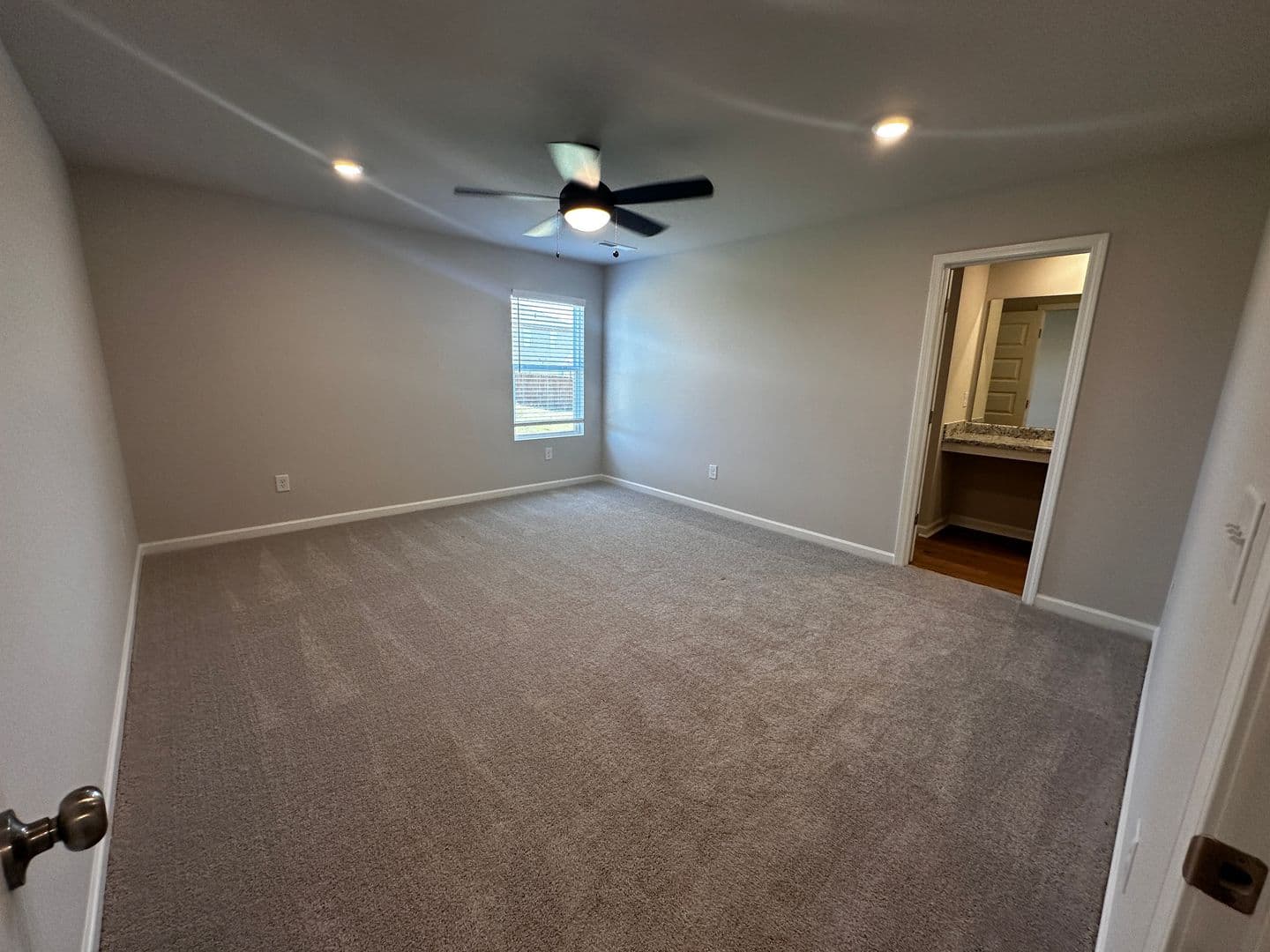 Calera House: 856 Ashford Drive