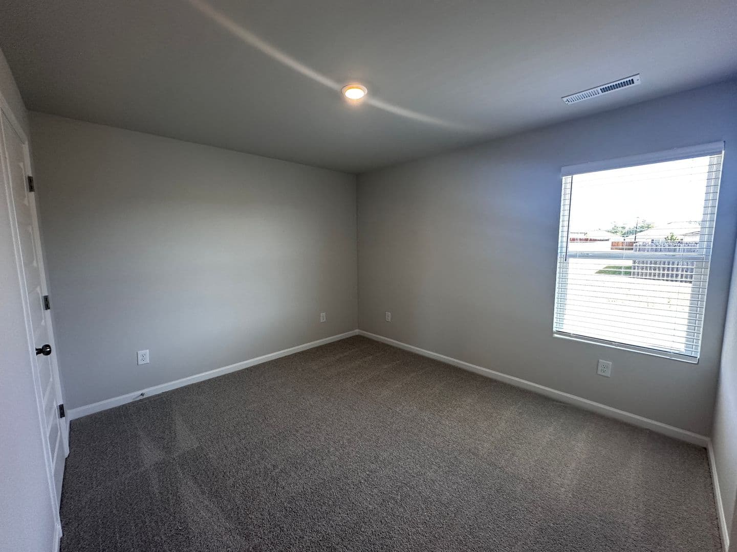 Calera House: 856 Ashford Drive