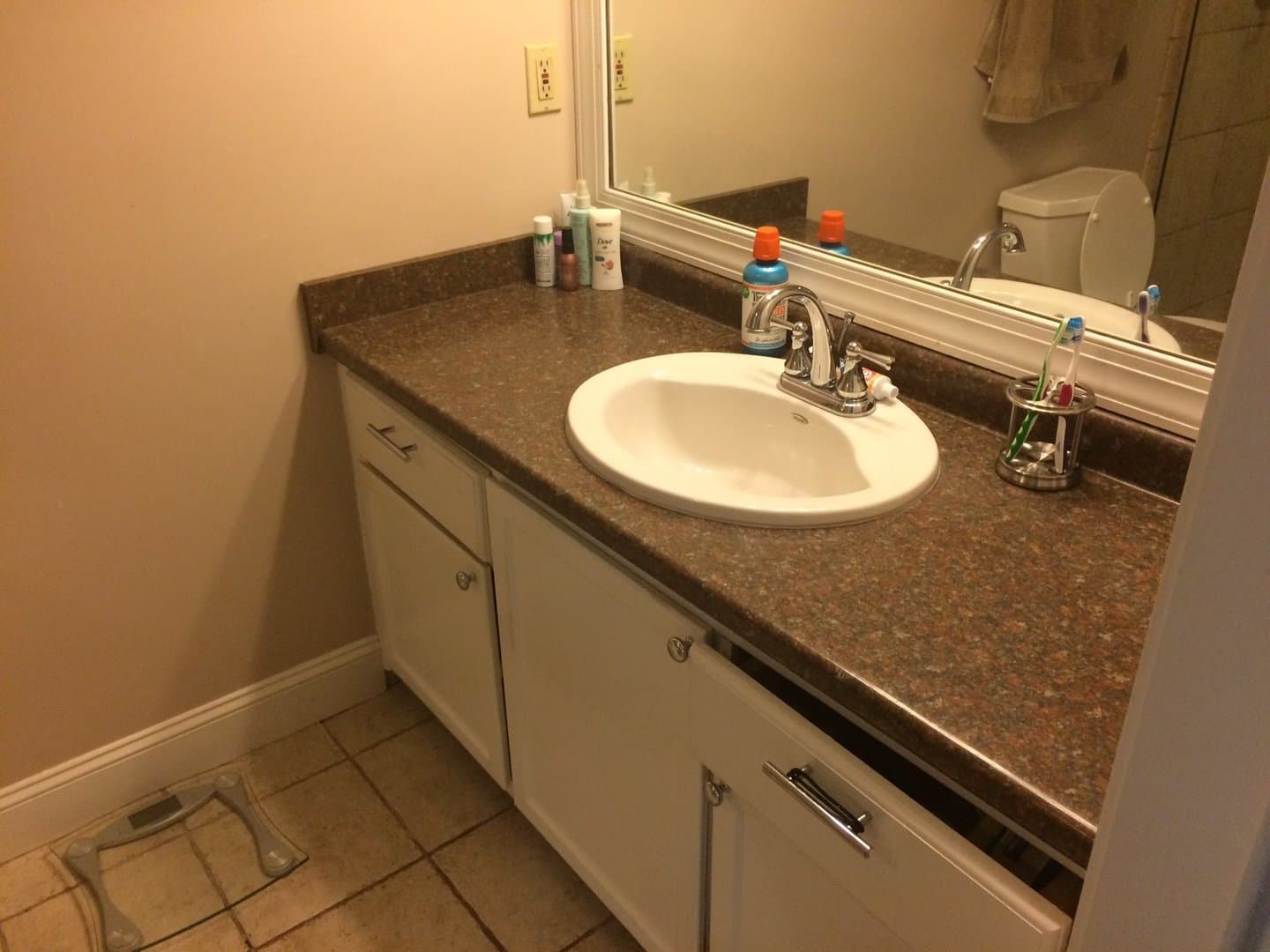Hoover House: 808 Gables Drive