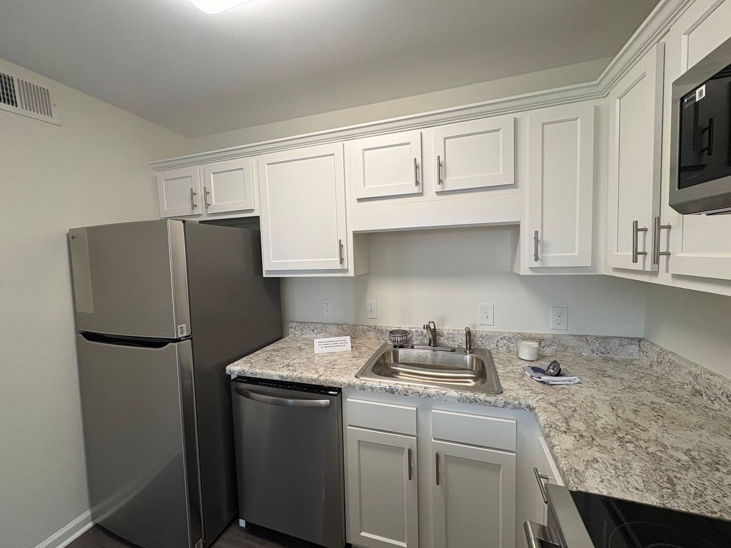 Birmingham House: 1325 31st Street South APT B