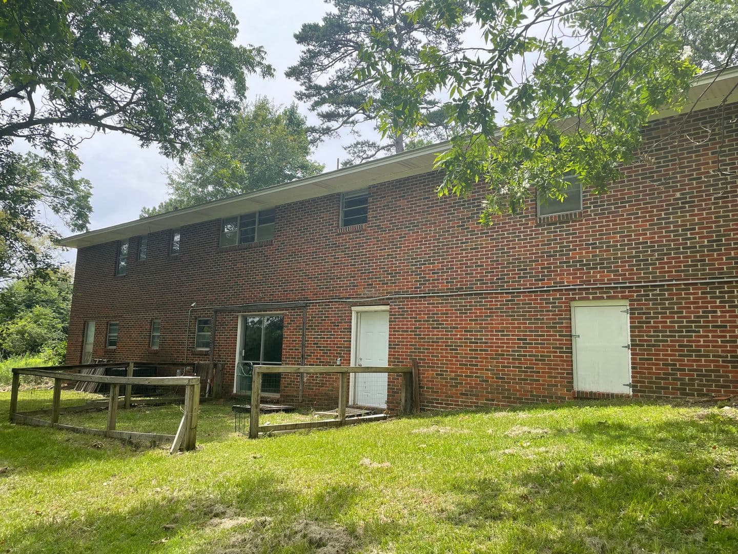 Trussville House: 3785 Pop Stone Circle