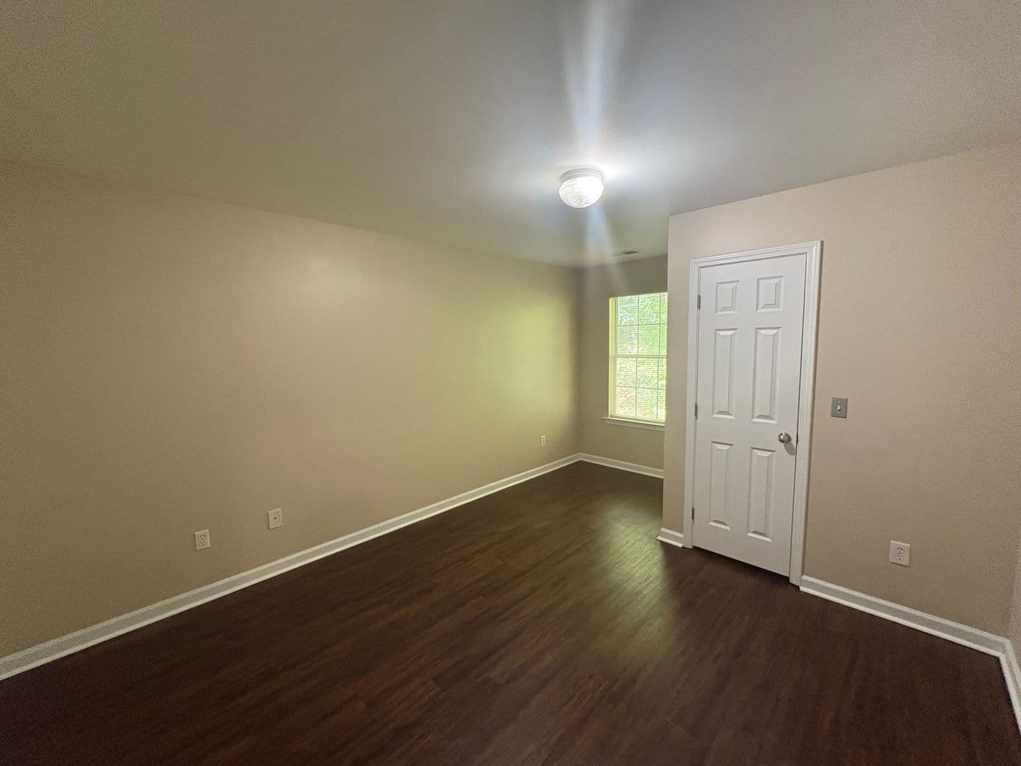 Helena House: 127 Frances Lane