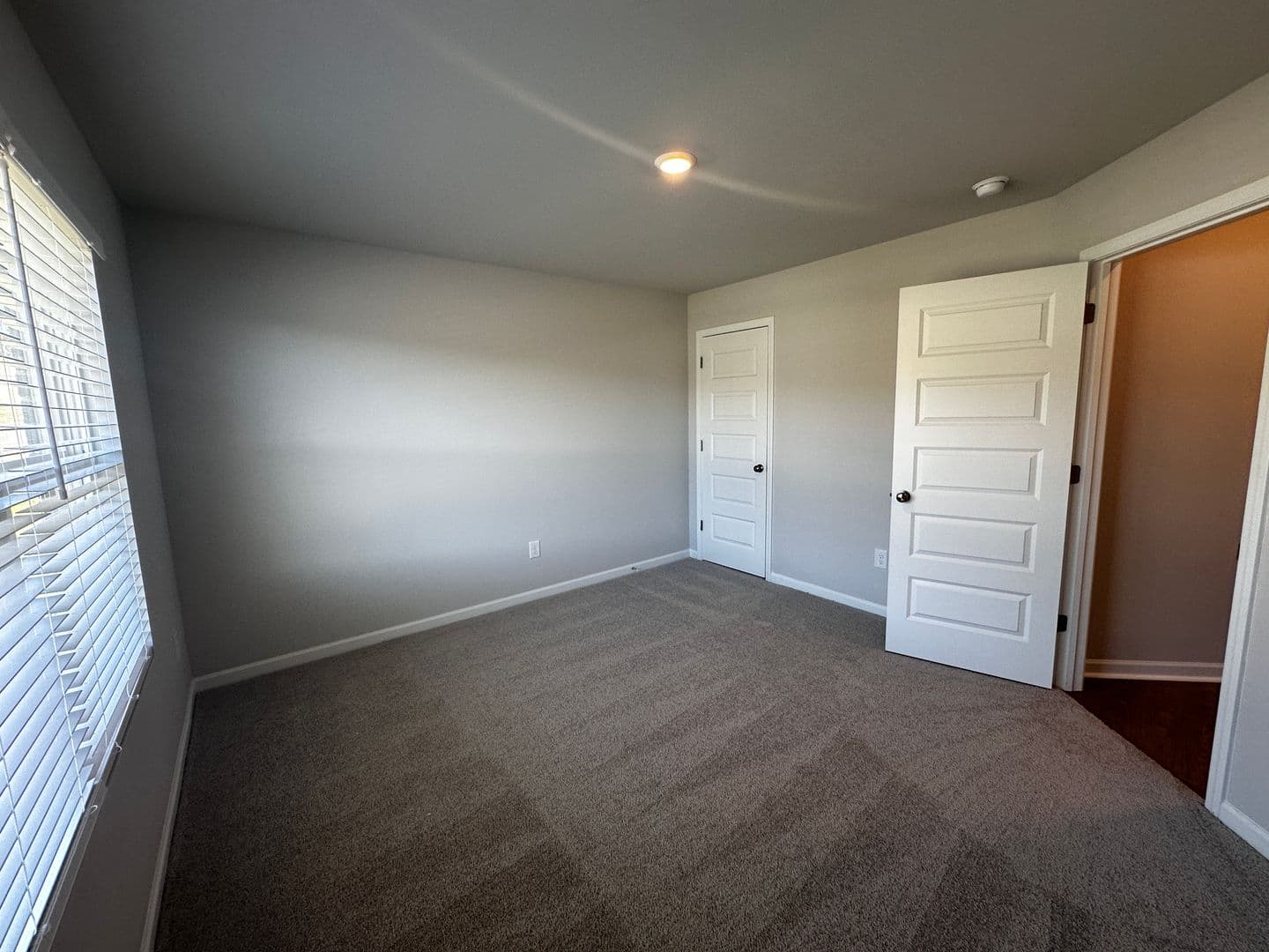 Calera House: 856 Ashford Drive