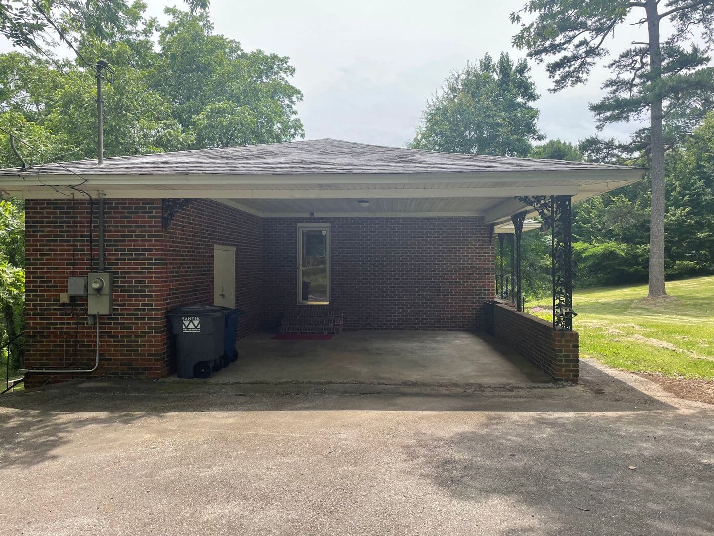 Trussville House: 3785 Pop Stone Circle