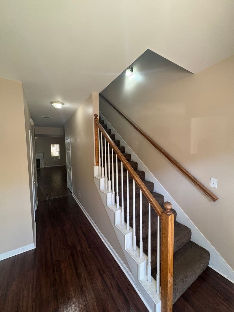 Helena House: 127 Frances Lane