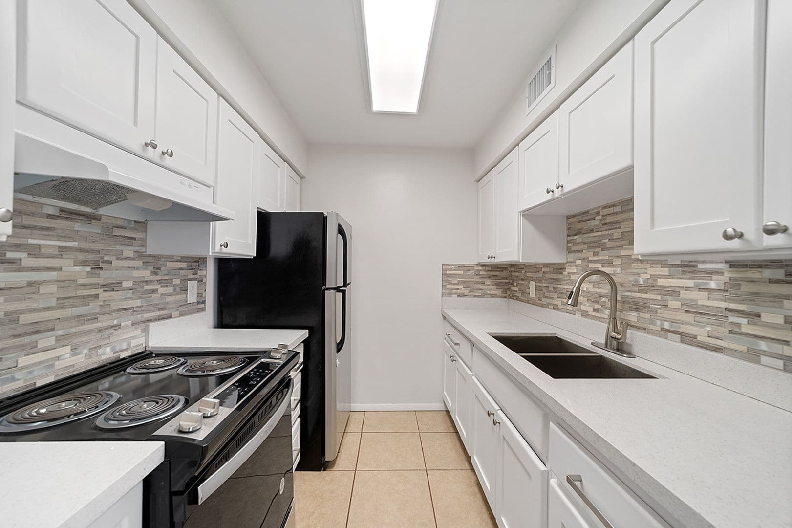 Phoenix Apartment: 2915 E Roosevelt St