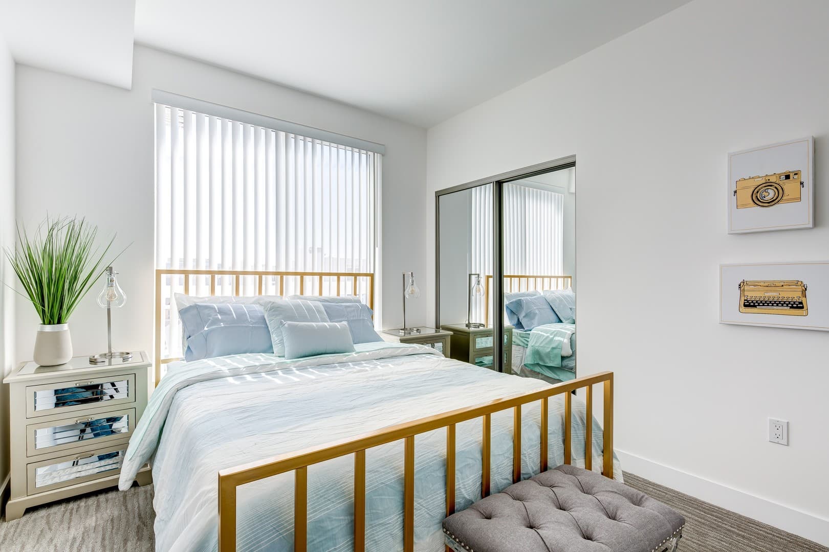 North Hollywood Apartment: 5555 Bonner Ave.