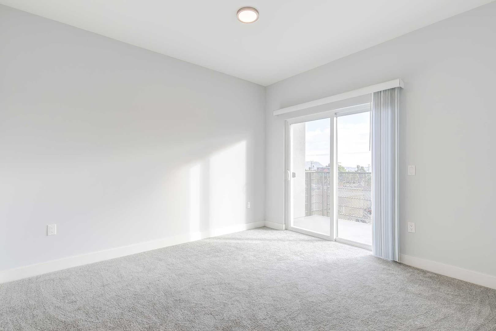 North Hollywood Apartment: 11721 Runnymede St.