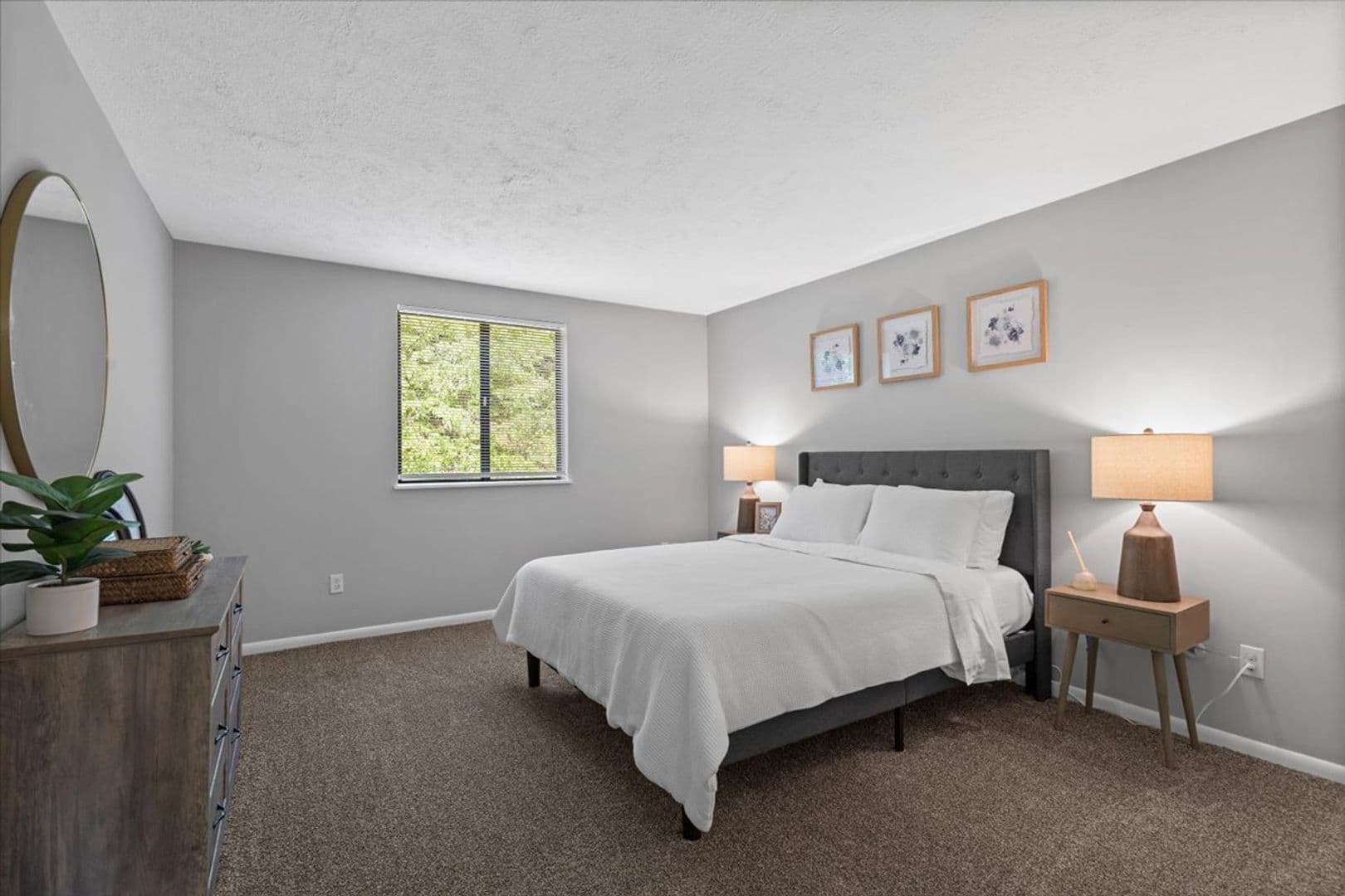 Glenshaw Apartment: 629 Glen Malcolm Dr