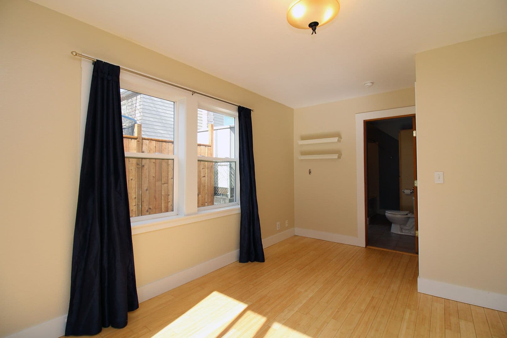 Portland House: 320 SW Carson St