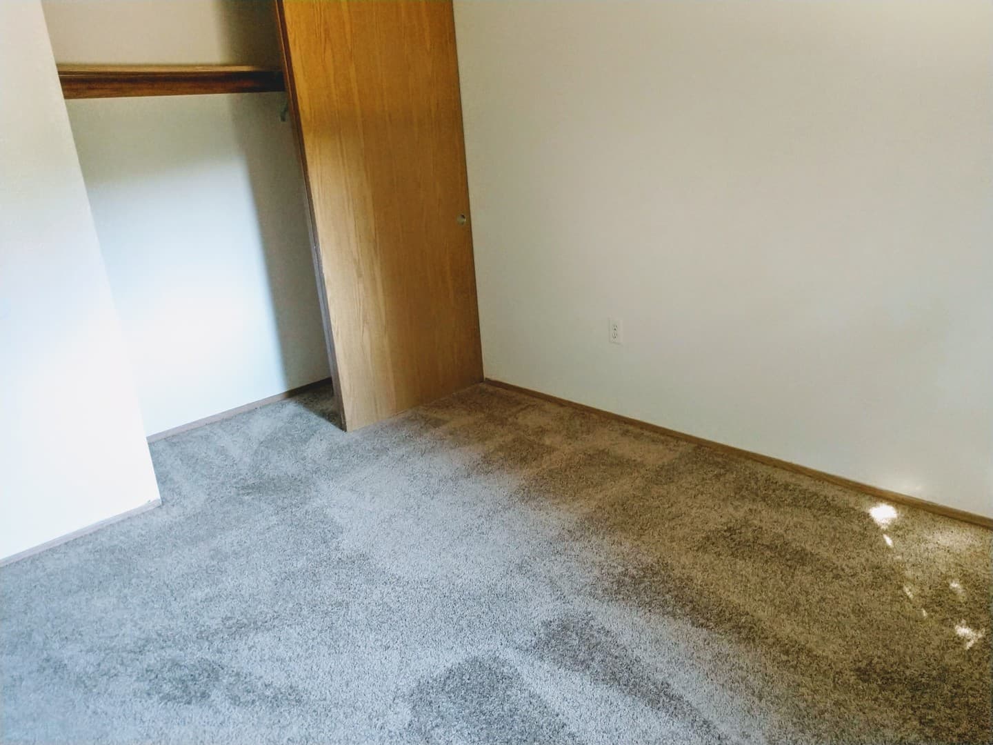 Portland Apartment: 131 - 149 SE 151st Ave