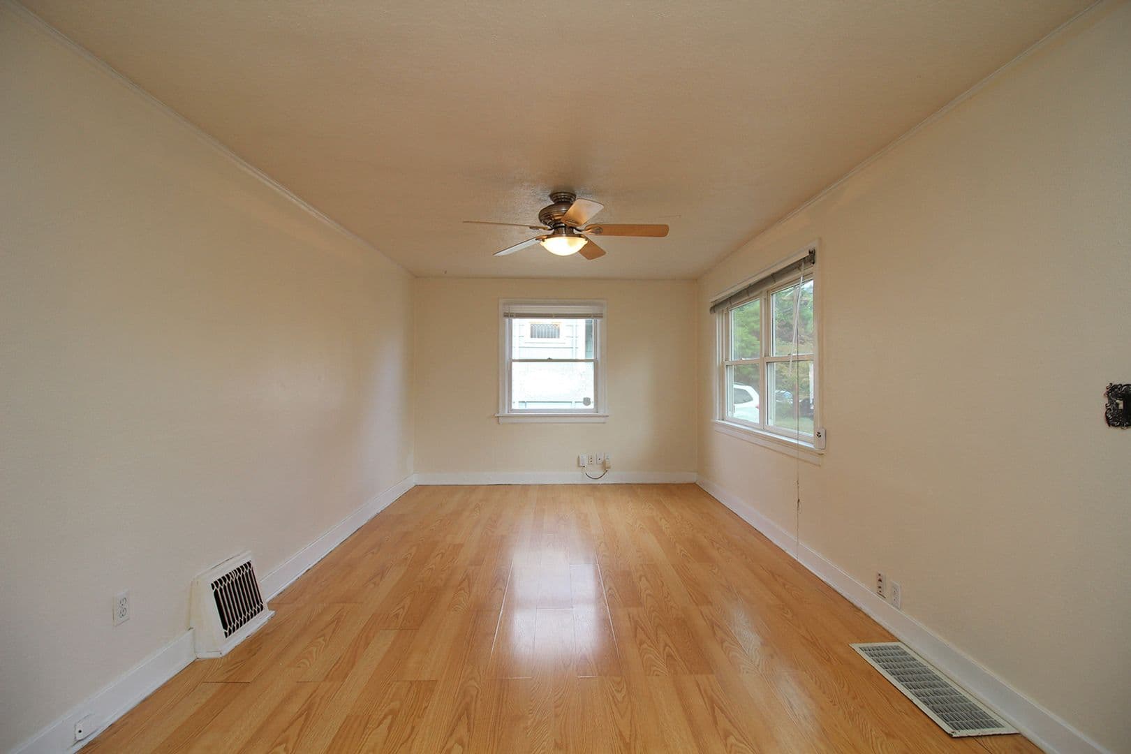 Portland House: 1606 N Church St