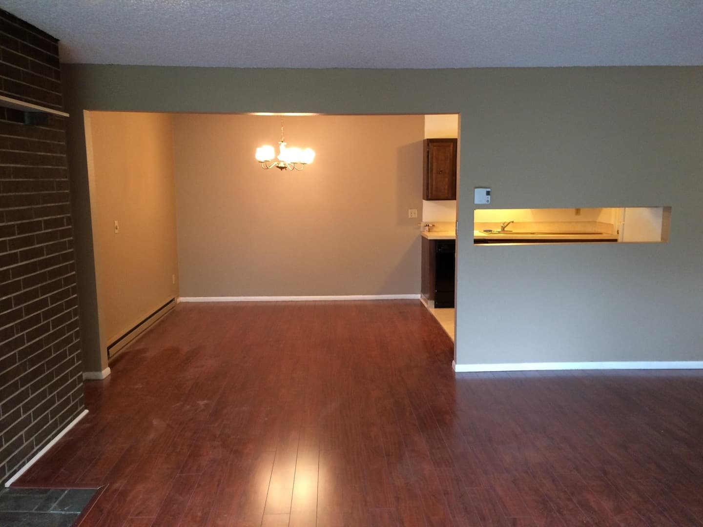 Portland Apartment: 5821-5827 NE Davis St