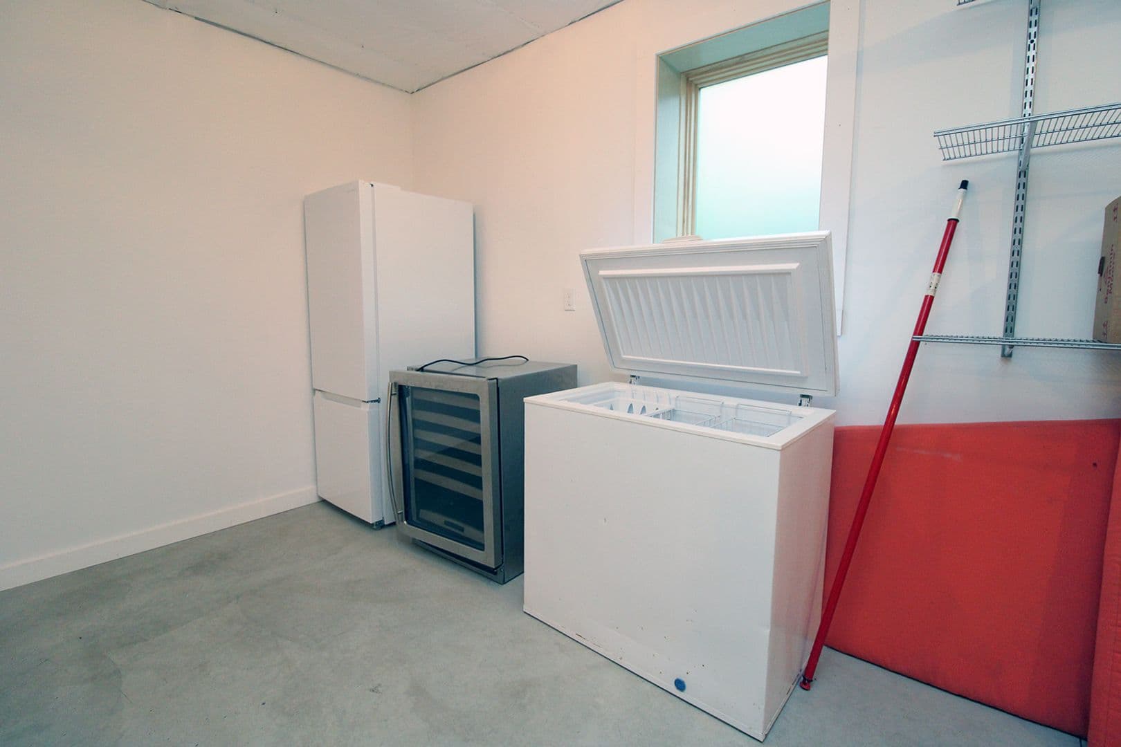Portland Apartment: 1825 NW 24th Ave #A-B