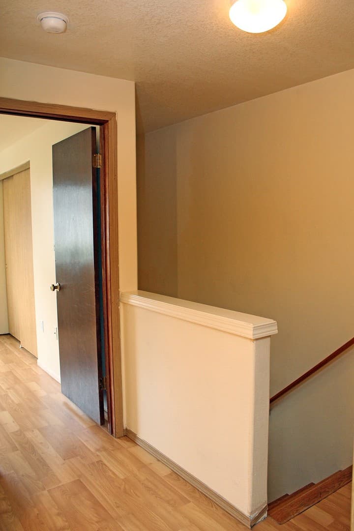 Portland Apartment: 3548 SE 119th Ave