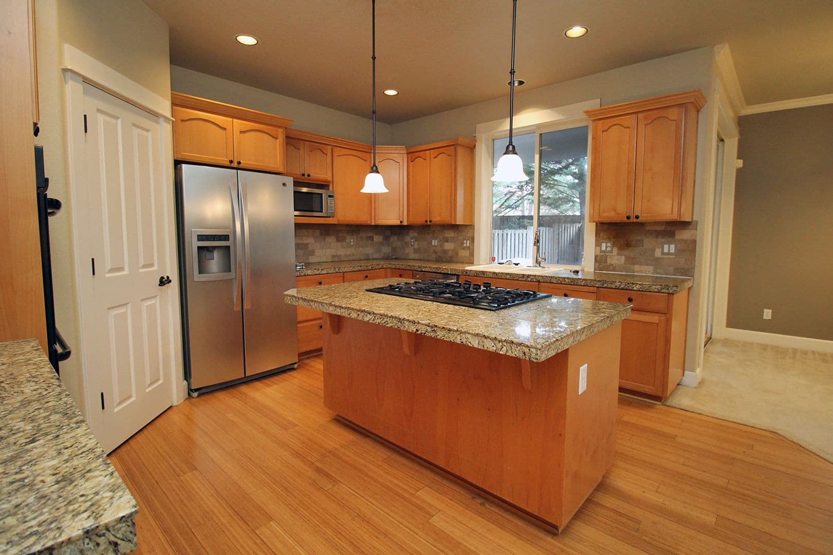 Beaverton House: 6930 SW Star Jasmine Plc