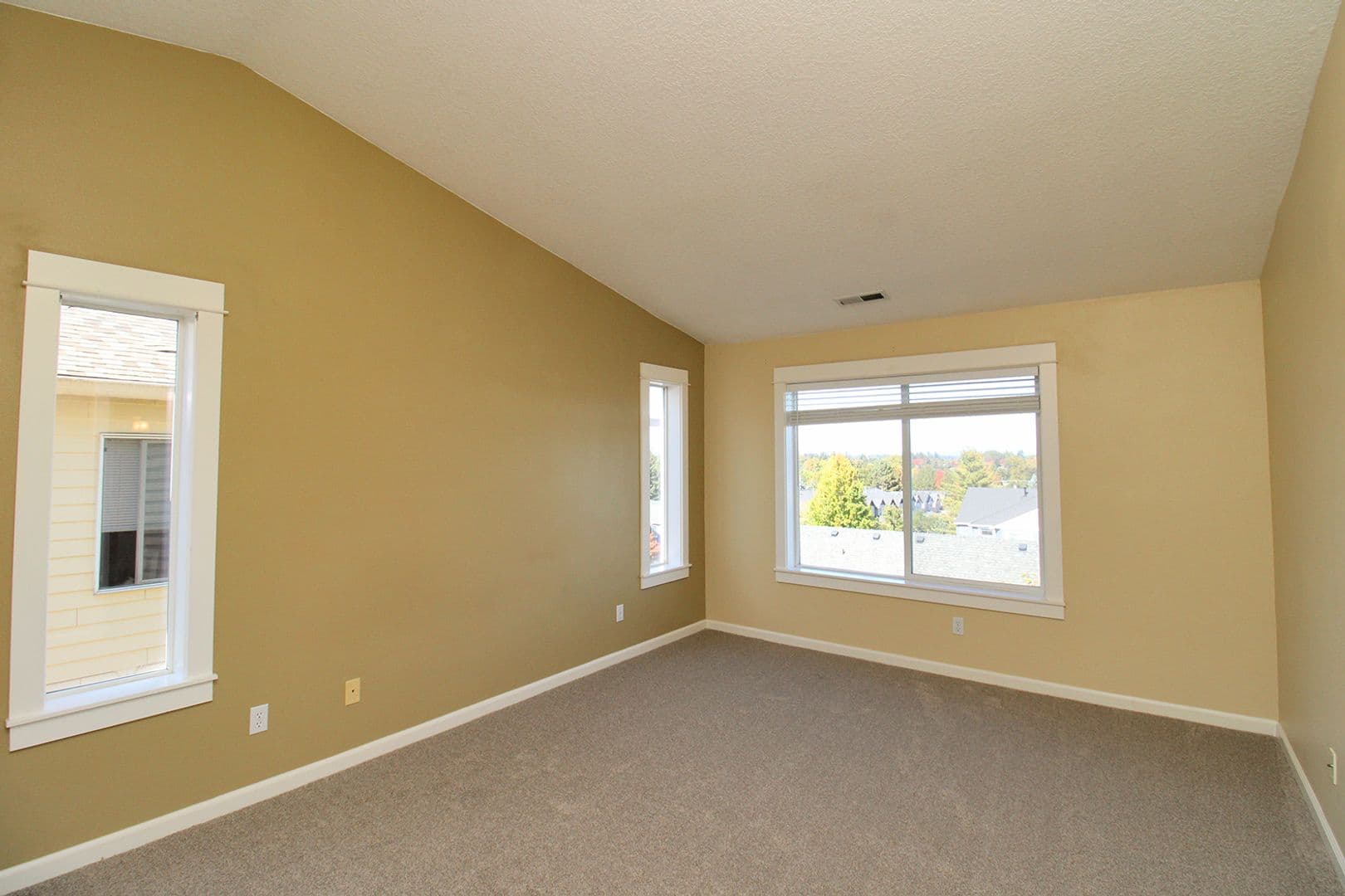 Beaverton House: 20173 SW Georgene Ct