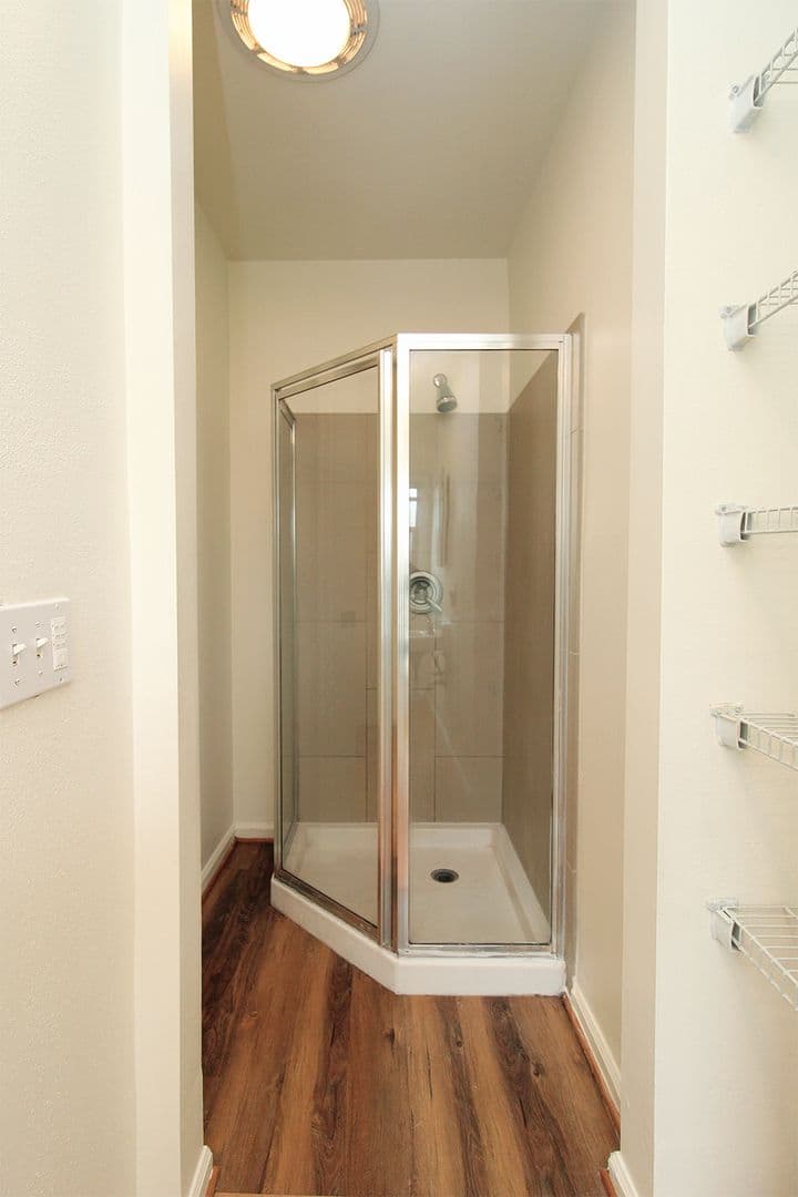 Portland Apartment: 5944 & 5948 NE 30th Ave