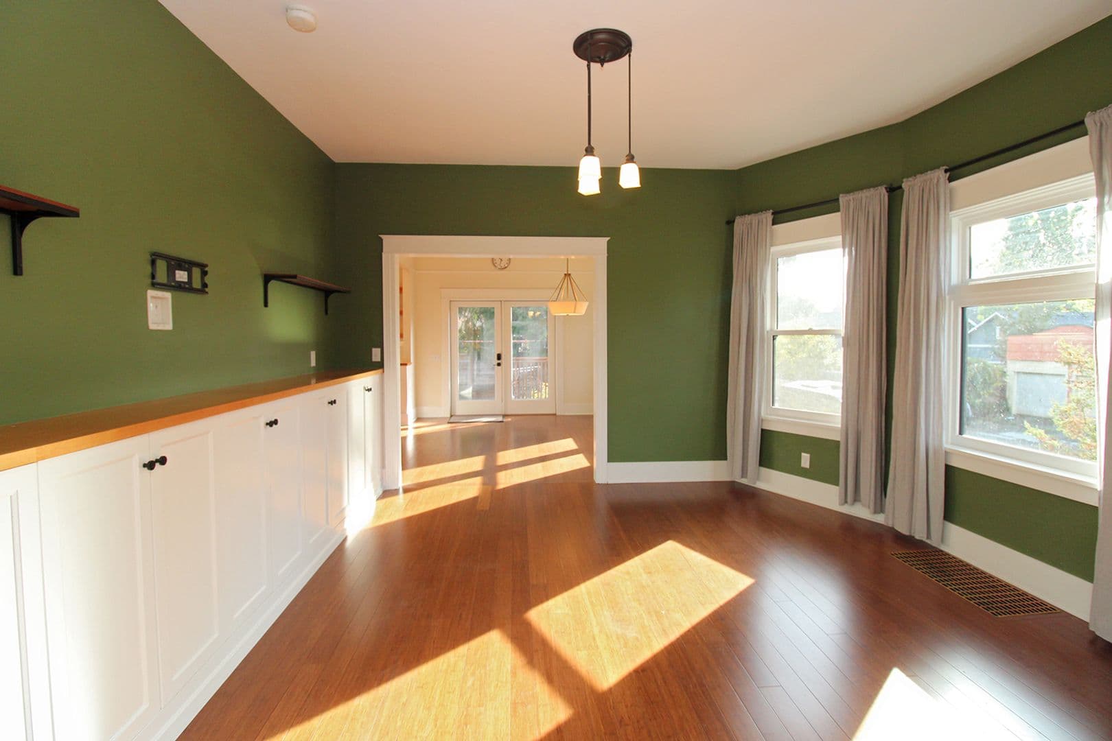 Portland House: 4106 NE 10th Ave