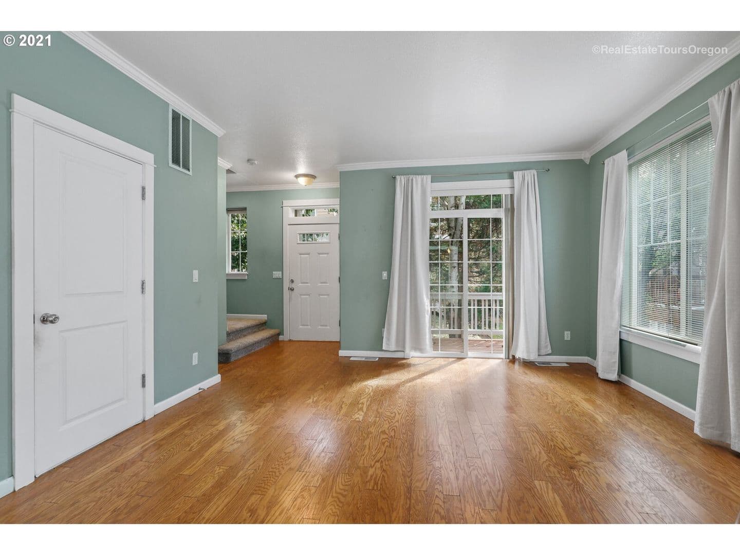 Beaverton House: 15960 SW Mortondale Lane