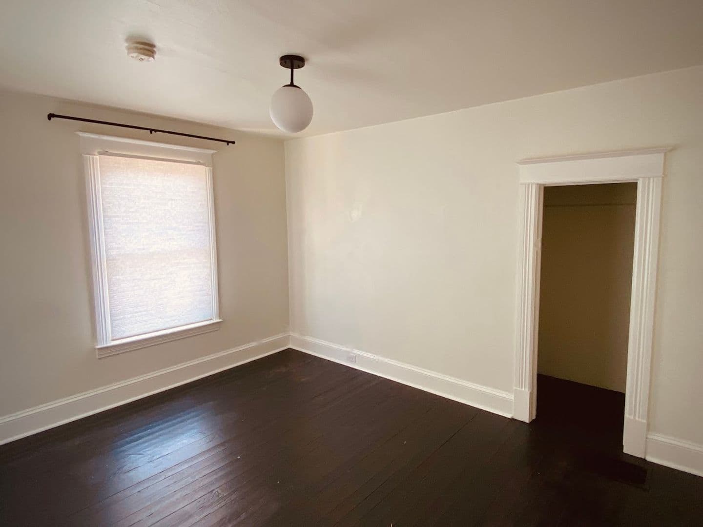 Portland House: 7126 N Lombard St